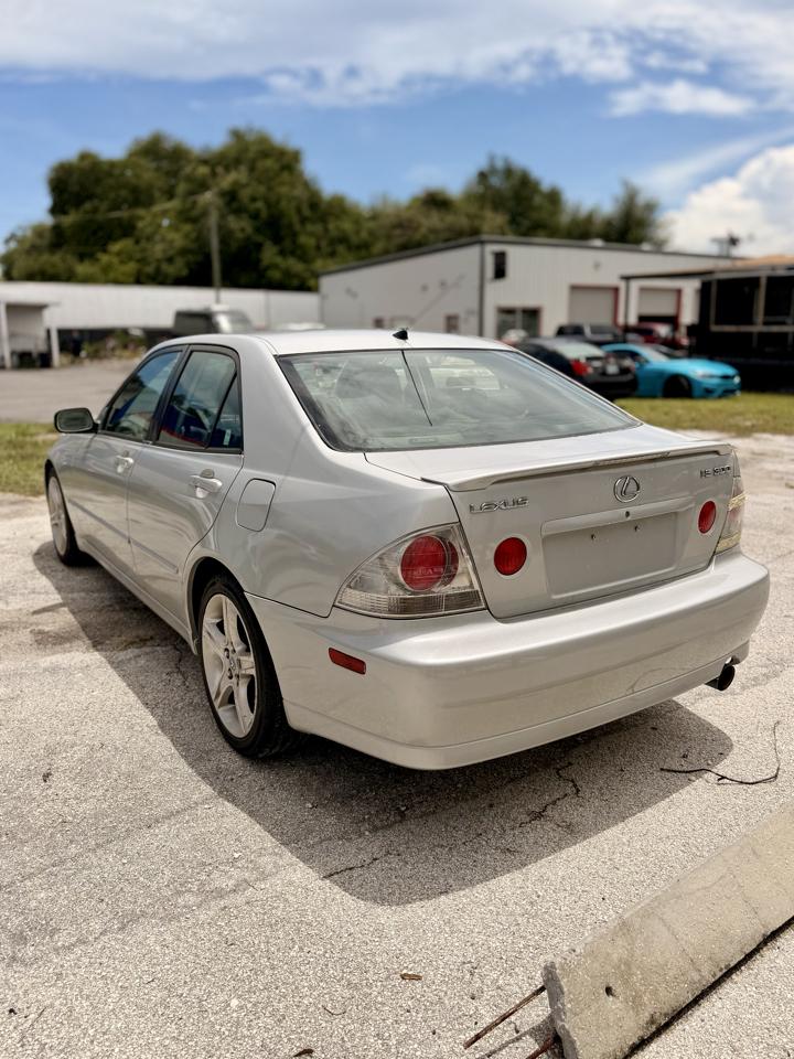 lexus is 2003 JTHBD192230070755 image lexus is 2003 JTHBD192230070755 image