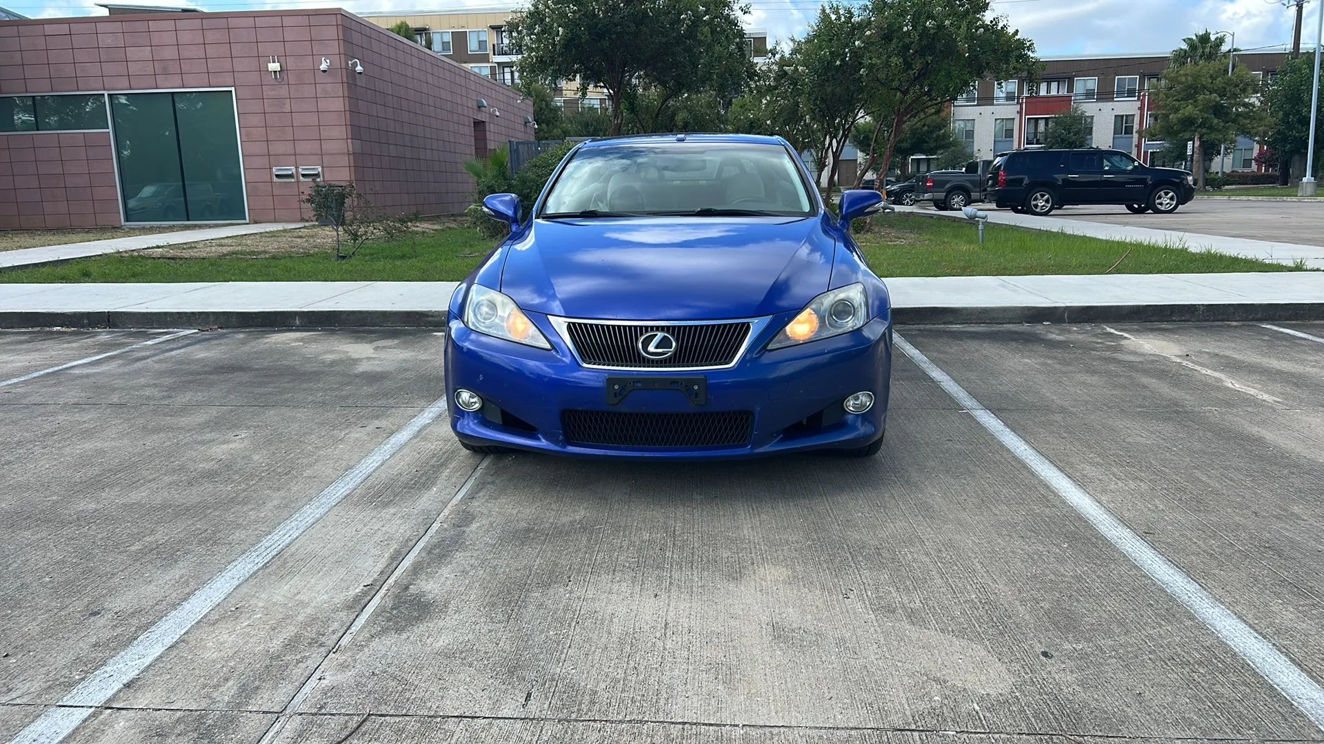 lexus is 2010 JTHFF2C25A2504288 image lexus is 2010 JTHFF2C25A2504288 image