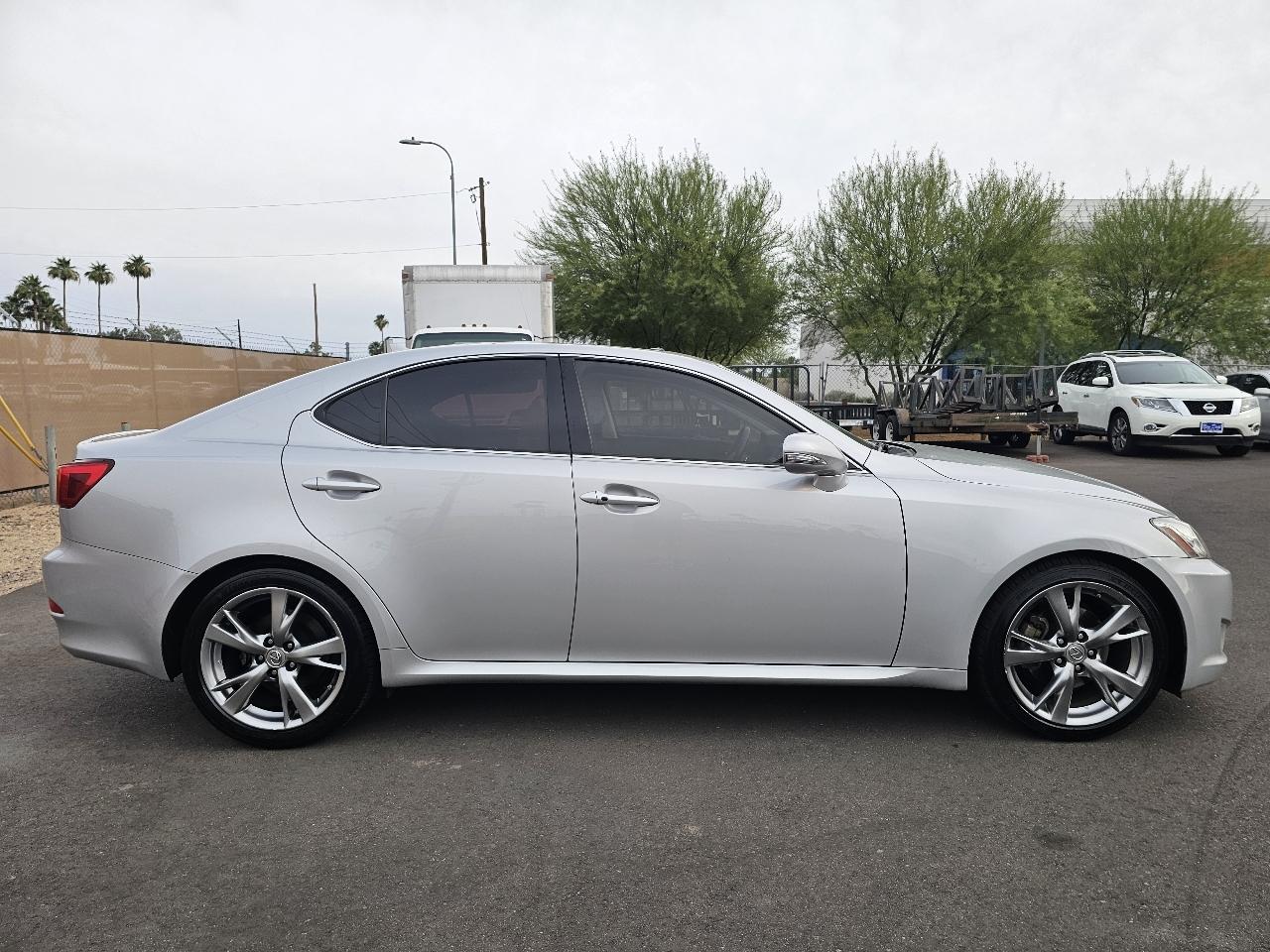 lexus is 2010 JTHBF5C24A5108237 image