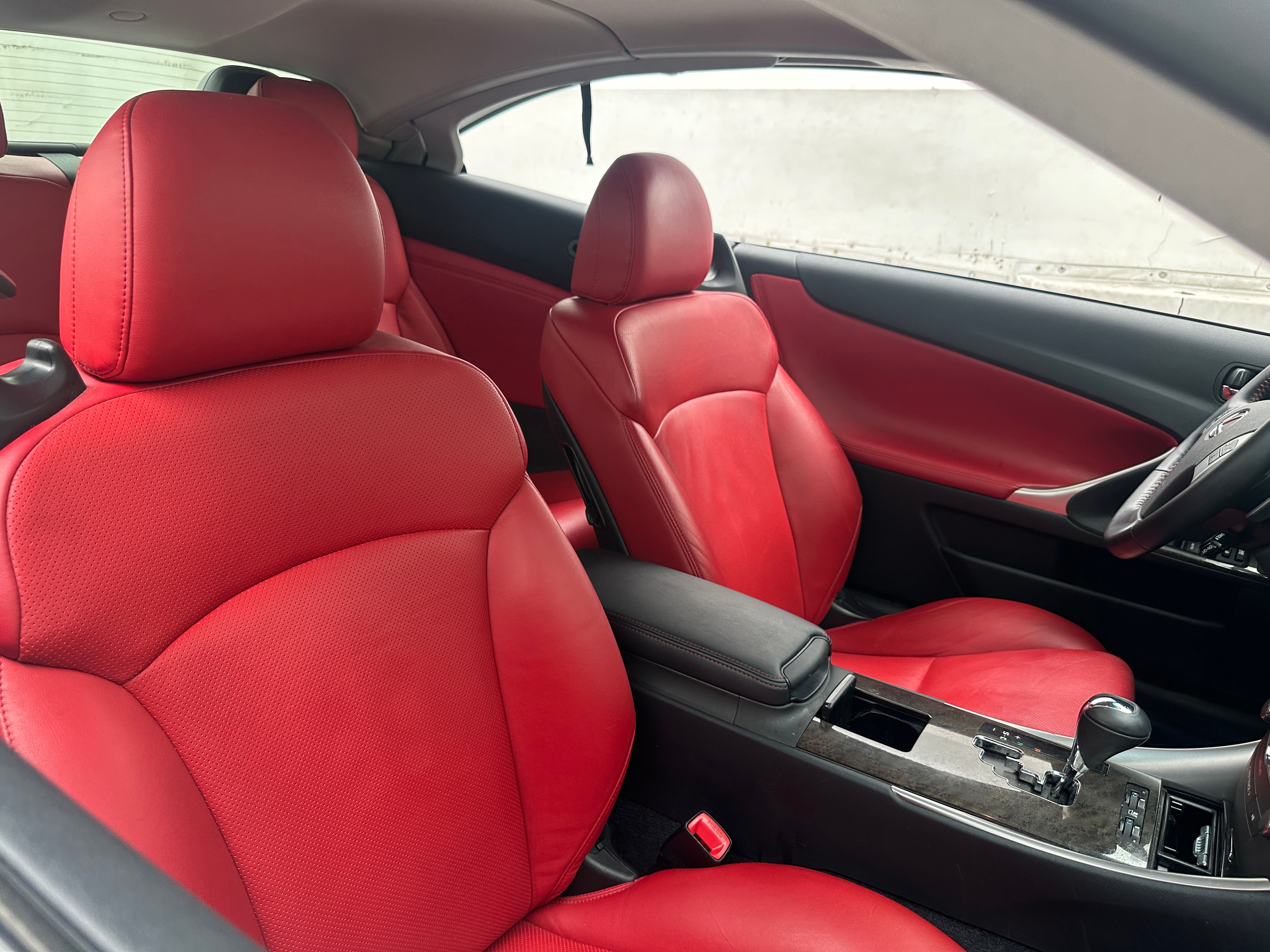 lexus is 2014 JTHFF2C27E2530283 image lexus is 2014 JTHFF2C27E2530283 image