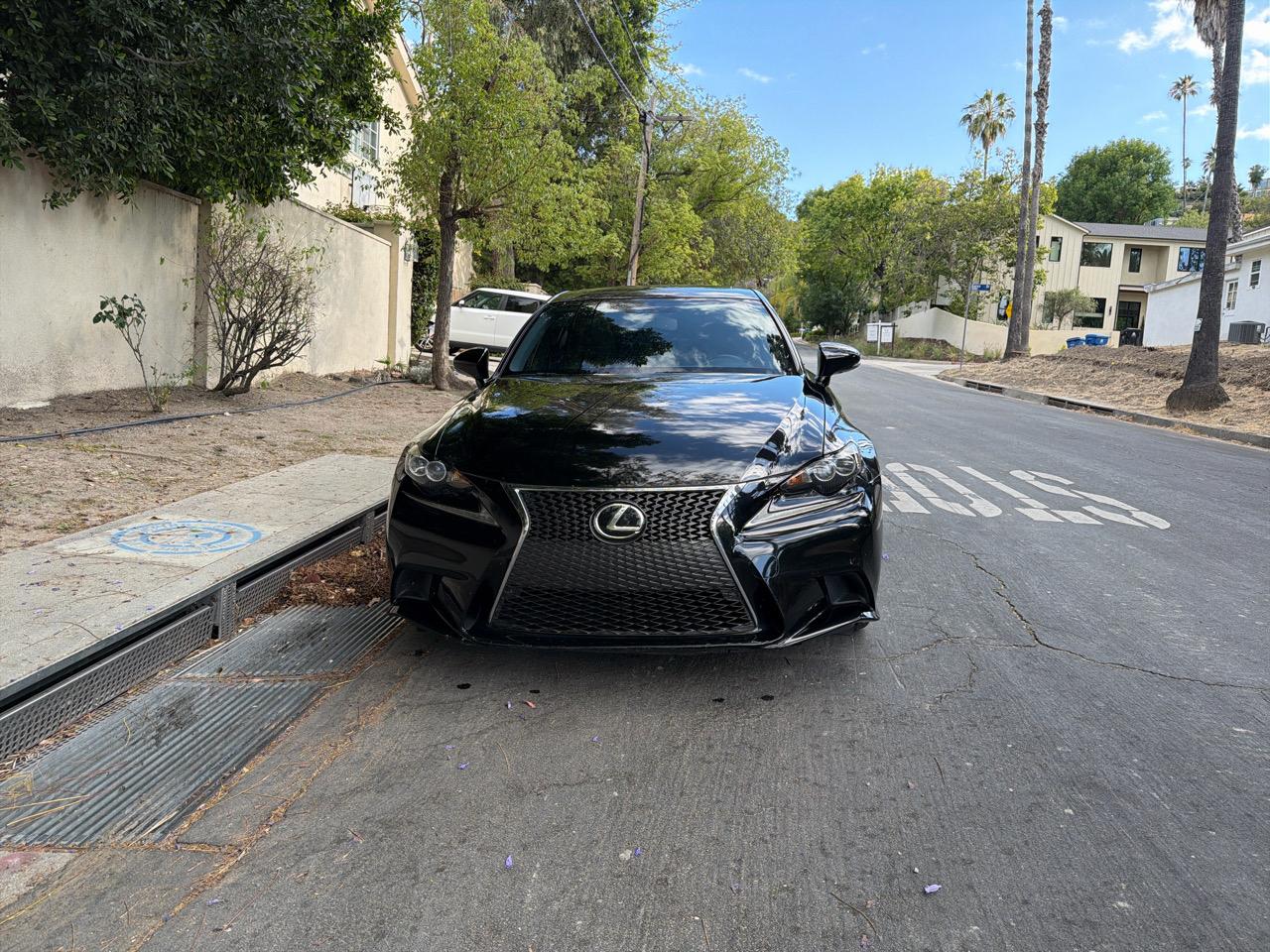 lexus is 2014 JTHBE1D26E5012416 image lexus is 2014 JTHBE1D26E5012416 image