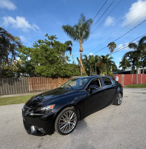 lexus is 2015 JTHCF1D2XF5028749 image lexus is 2015 JTHCF1D2XF5028749 image