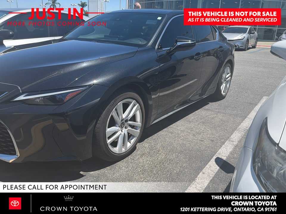 lexus is 2022 JTHA81F28N5049984 image lexus is 2022 JTHA81F28N5049984 image