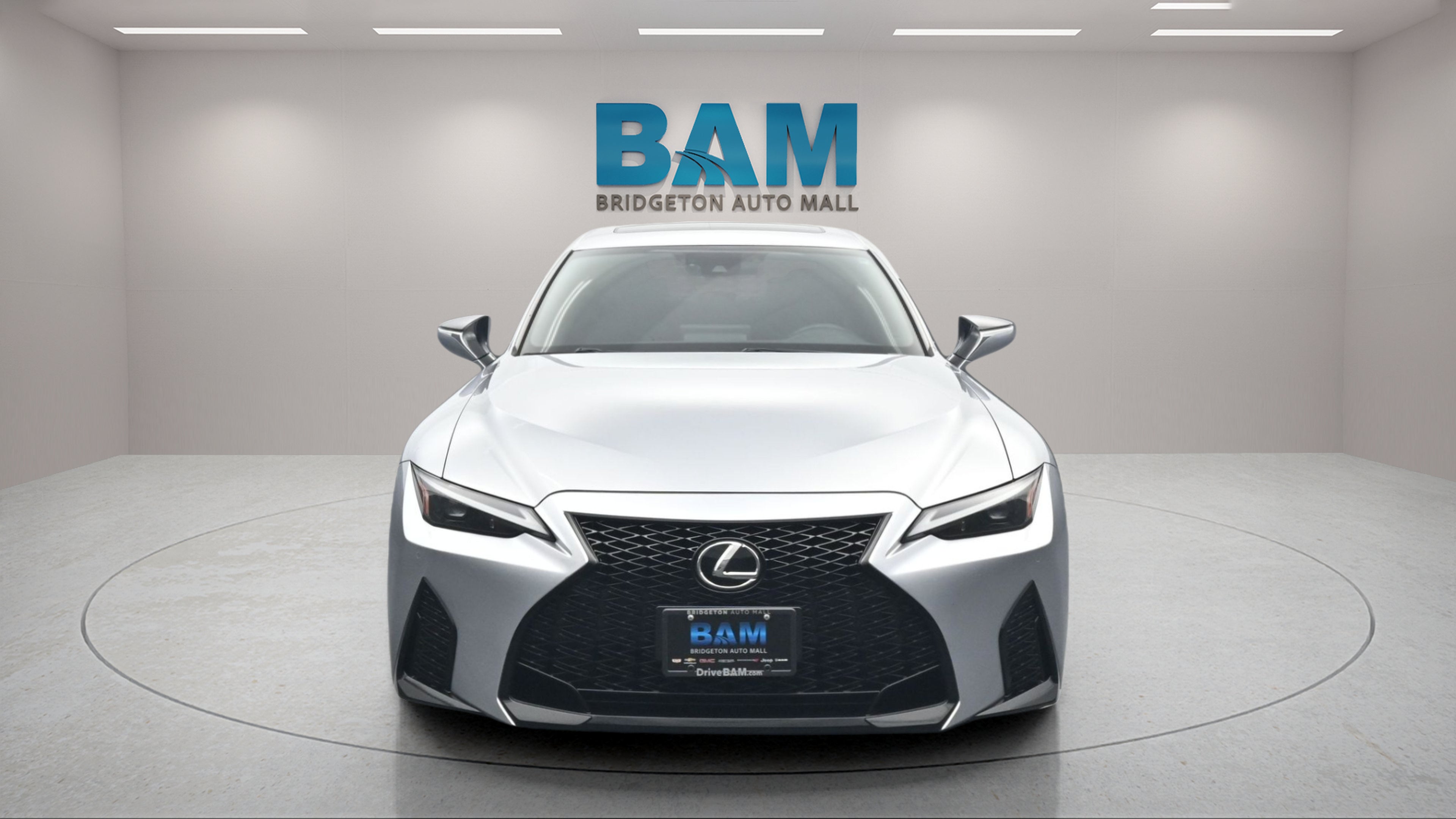 lexus is 2022 JTHGZ1E28N5023474 image lexus is 2022 JTHGZ1E28N5023474 image
