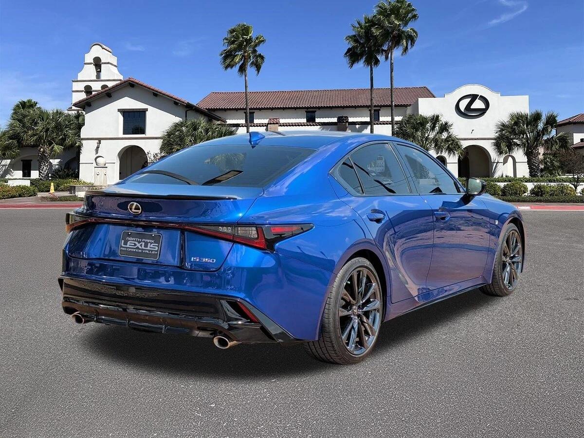 lexus is 2025 JTHGZ1B27S5089384 image lexus is 2025 JTHGZ1B27S5089384 image