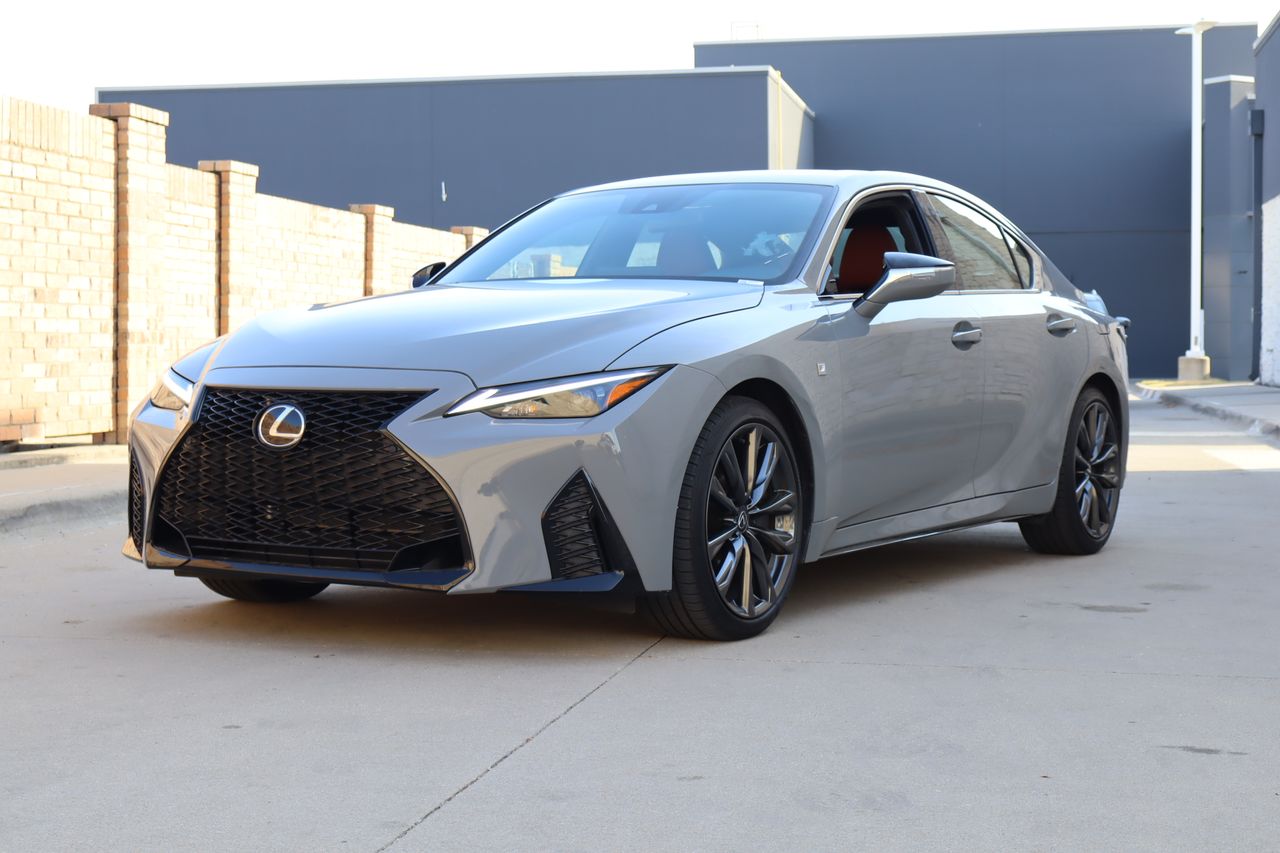 lexus is 2025 JTHBZ1E23S5043833 image lexus is 2025 JTHBZ1E23S5043833 image