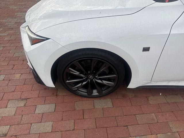 lexus is 2025 JTHBZ1B2XS5094167 image lexus is 2025 JTHBZ1B2XS5094167 image