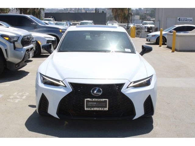 lexus is 2025 JTHGZ1B2XS5084518 image lexus is 2025 JTHGZ1B2XS5084518 image
