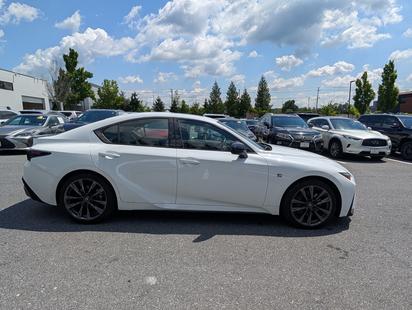 lexus is 2025 JTHGZ1E20S5039292 image lexus is 2025 JTHGZ1E20S5039292 image