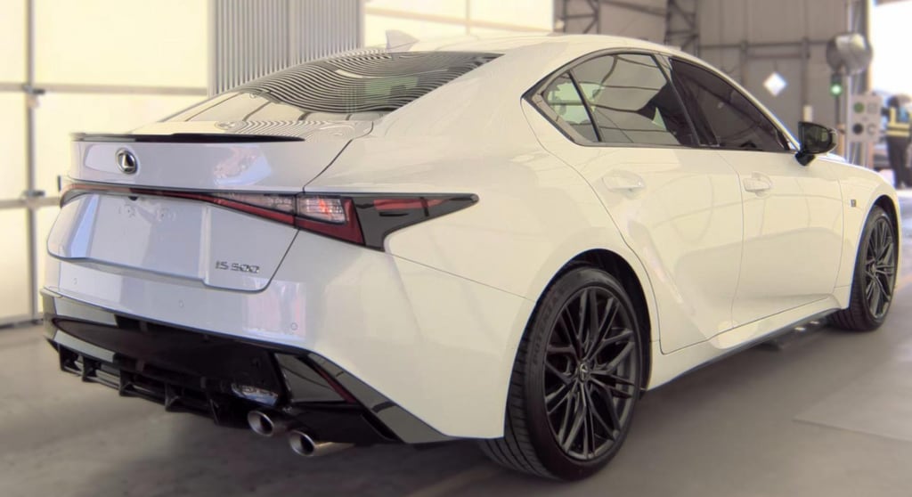 lexus is 2025 JTHAP1D2XS5008239 image lexus is 2025 JTHAP1D2XS5008239 image