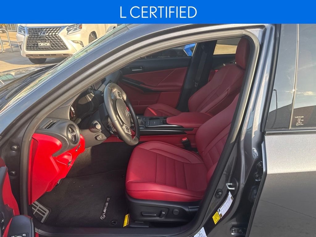 lexus is 2025 JTHGZ1B25S5090064 image lexus is 2025 JTHGZ1B25S5090064 image