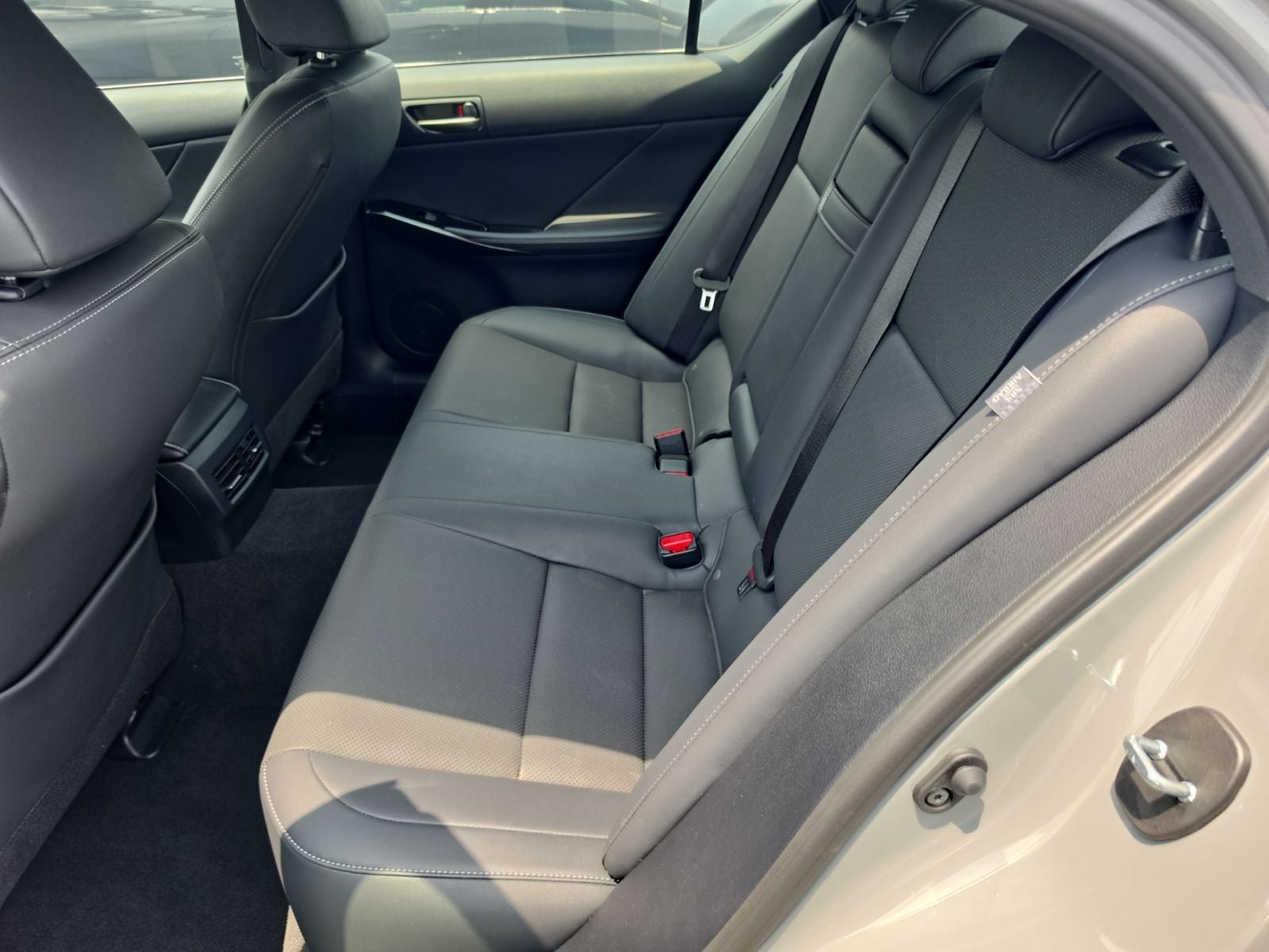 lexus is 2025 JTHBZ1B21S5094736 image lexus is 2025 JTHBZ1B21S5094736 image