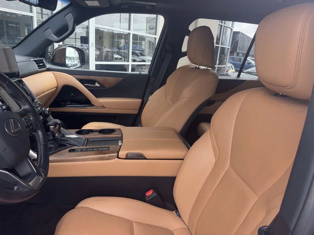 lexus lx 2023 JTJAB7CX6P4018423 image lexus lx 2023 JTJAB7CX6P4018423 image