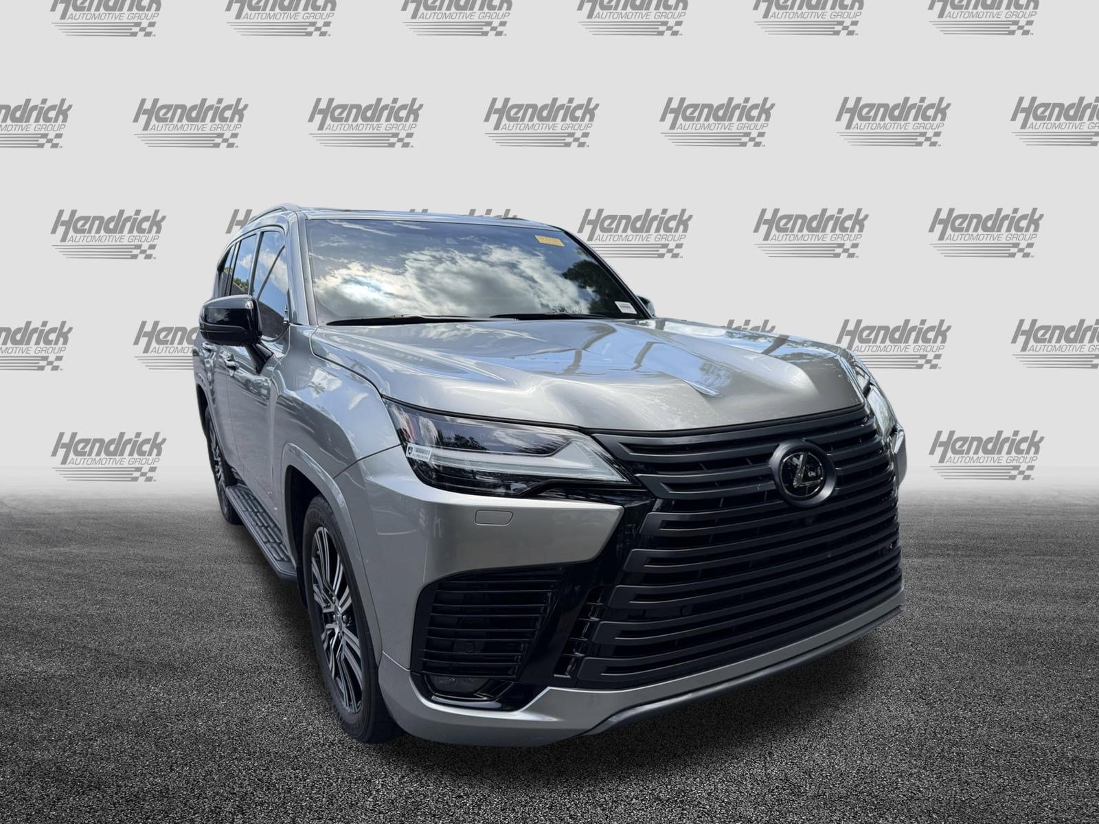 lexus lx 2023 JTJGB7CX7P4033586 image lexus lx 2023 JTJGB7CX7P4033586 image