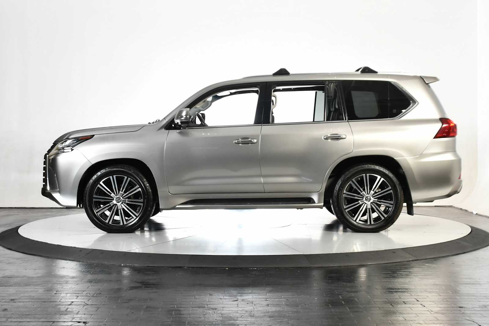 lexus lx 2018 JTJHY7AX9J4256998 image lexus lx 2018 JTJHY7AX9J4256998 image