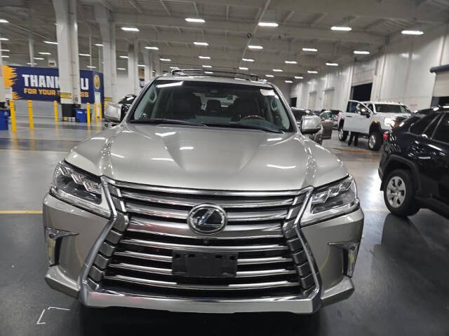 lexus lx 2017 JTJHY7AX6H4245063 image lexus lx 2017 JTJHY7AX6H4245063 image