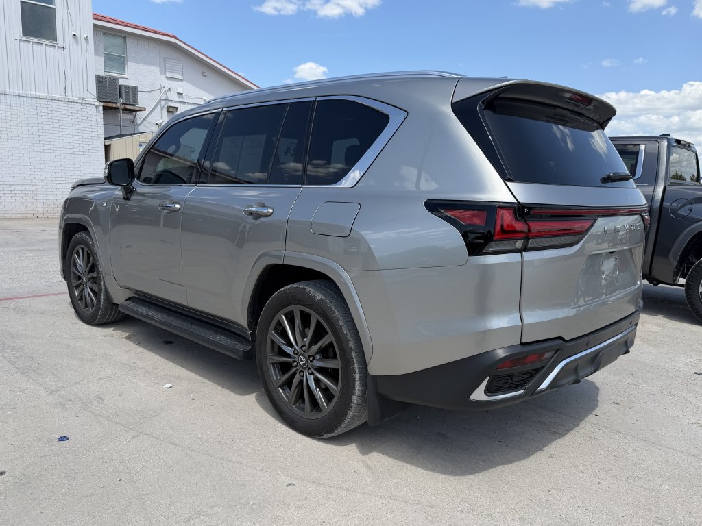 lexus lx 2024 JTJMB7CX3R4039827 image lexus lx 2024 JTJMB7CX3R4039827 image
