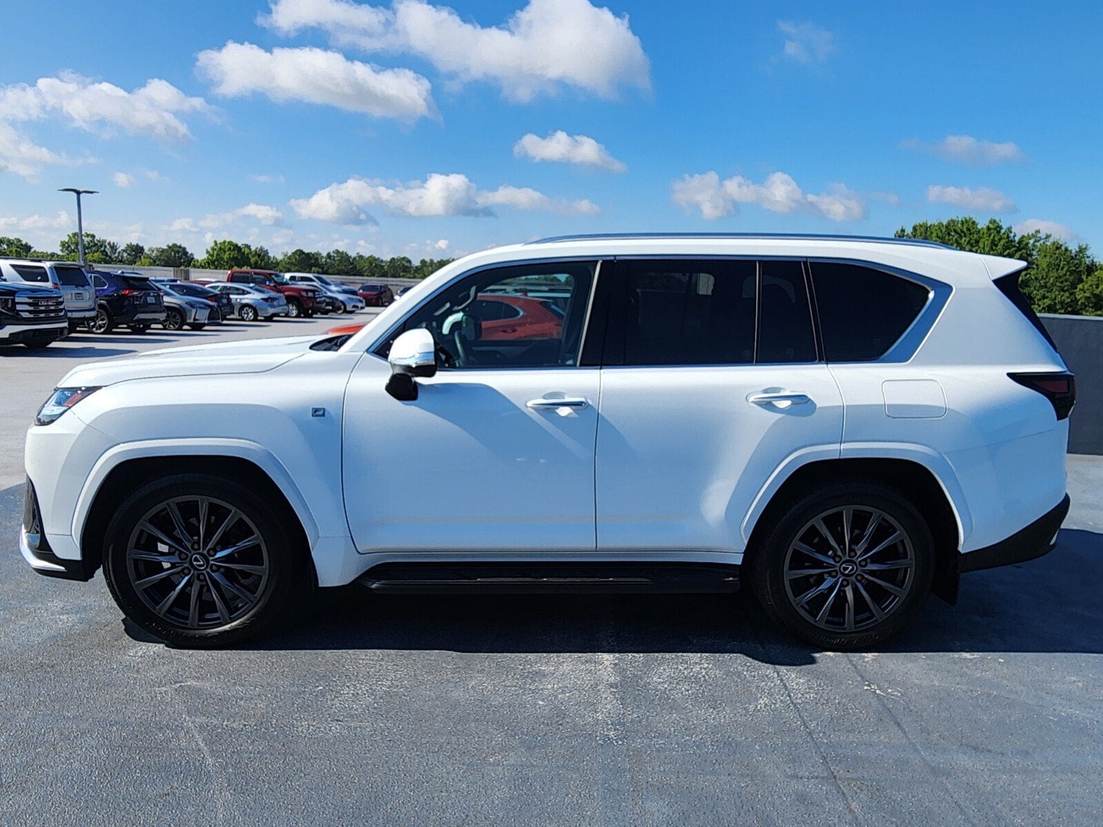 lexus lx 2024 JTJMB7CX6R4063913 image lexus lx 2024 JTJMB7CX6R4063913 image