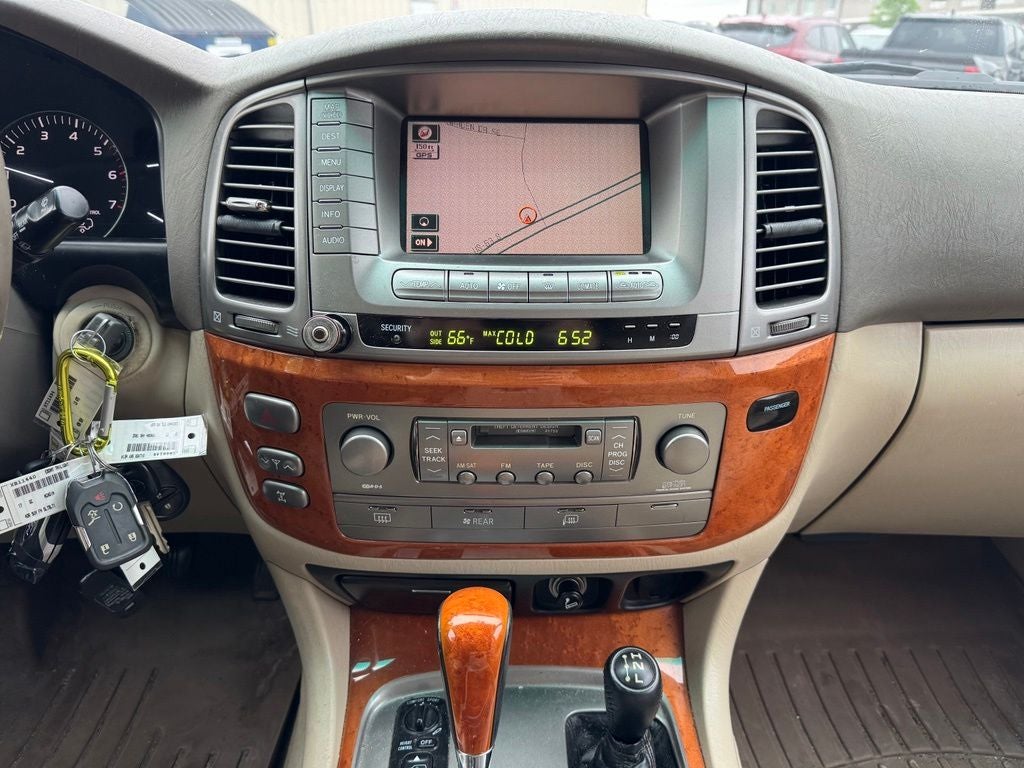 lexus lx 2005 JTJHT00W853553545 image lexus lx 2005 JTJHT00W853553545 image