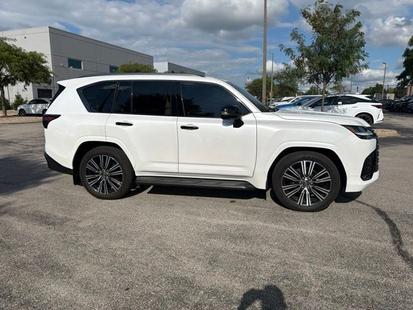 lexus lx 2025 JTJGB7CX6S4078110 image lexus lx 2025 JTJGB7CX6S4078110 image