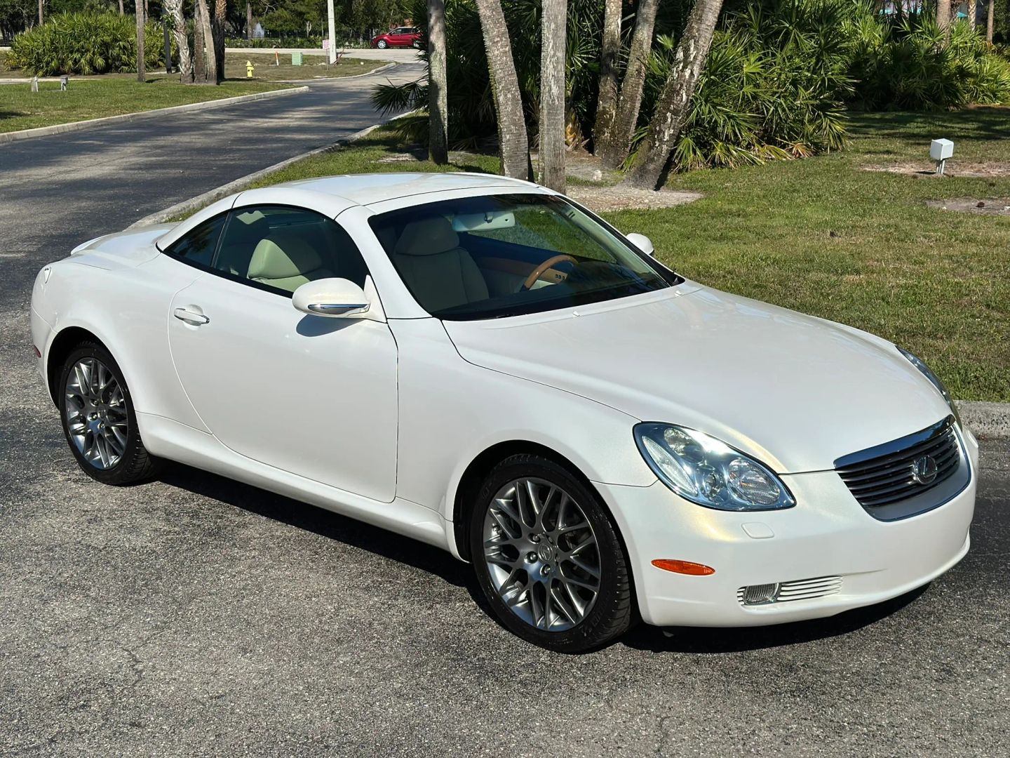 lexus sc 2003 JTHFN48Y230044341 image lexus sc 2003 JTHFN48Y230044341 image