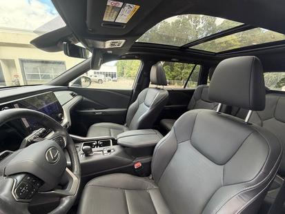 lexus tx 2024 5TDAAAB62RS005011 image lexus tx 2024 5TDAAAB62RS005011 image
