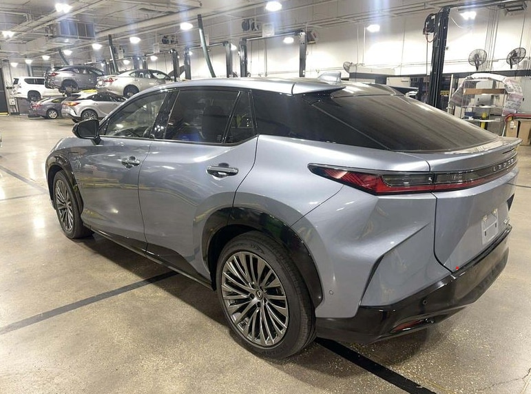 lexus rz 2023 JTJAAAABXPA015338 image lexus rz 2023 JTJAAAABXPA015338 image