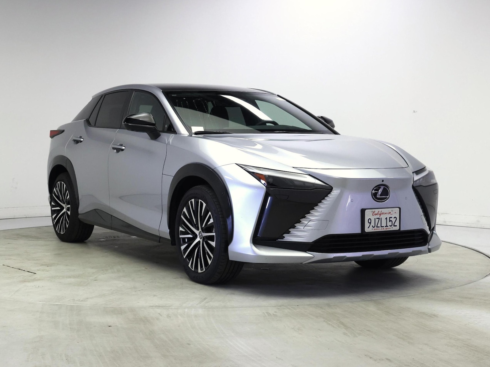 lexus rz 2023 JTJAAAAB2PA018511 image