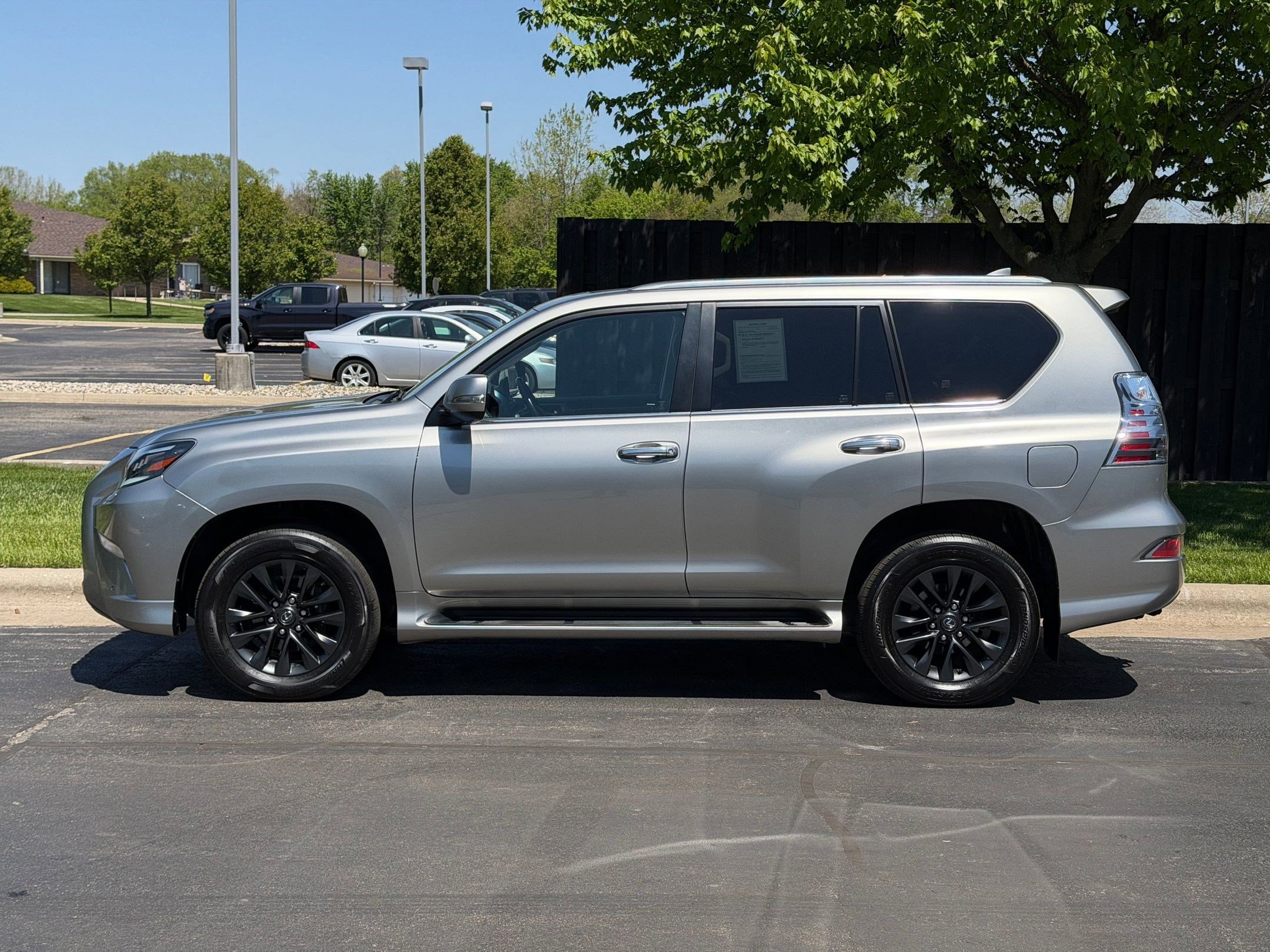 lexus gx 2023 JTJAM7BX2P5368041 image lexus gx 2023 JTJAM7BX2P5368041 image