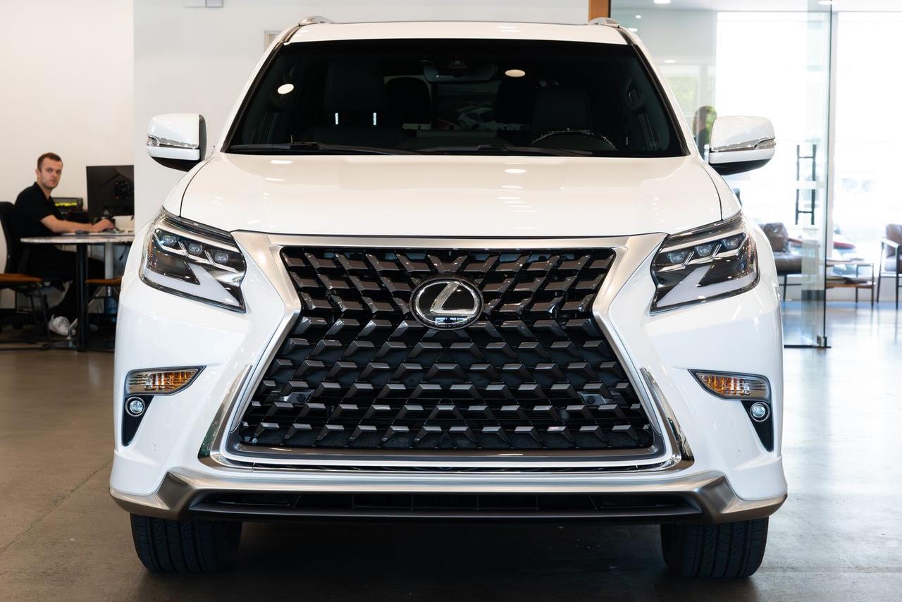 lexus gx 2023 JTJAM7BX8P5346173 image lexus gx 2023 JTJAM7BX8P5346173 image