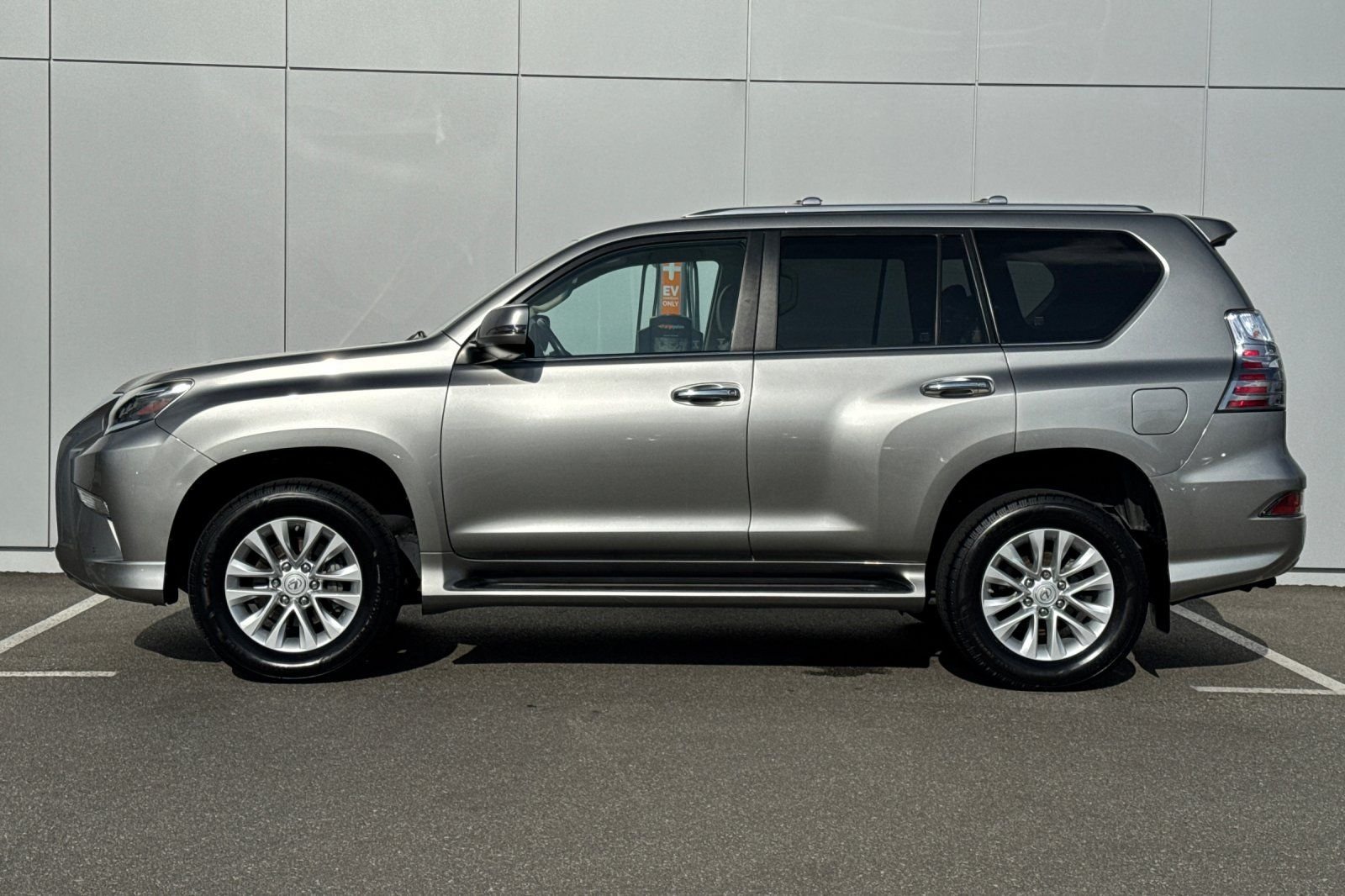 lexus gx 2023 JTJAM7BX4P5367991 image lexus gx 2023 JTJAM7BX4P5367991 image