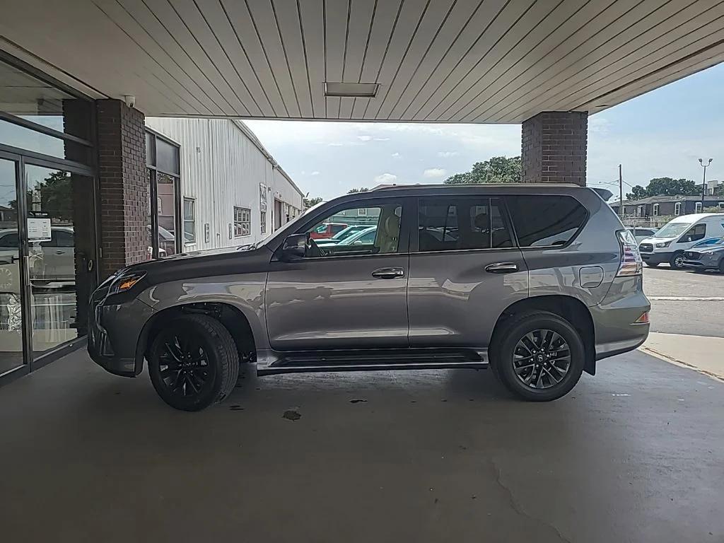 lexus gx 2021 JTJAM7BX3M5290140 image lexus gx 2021 JTJAM7BX3M5290140 image