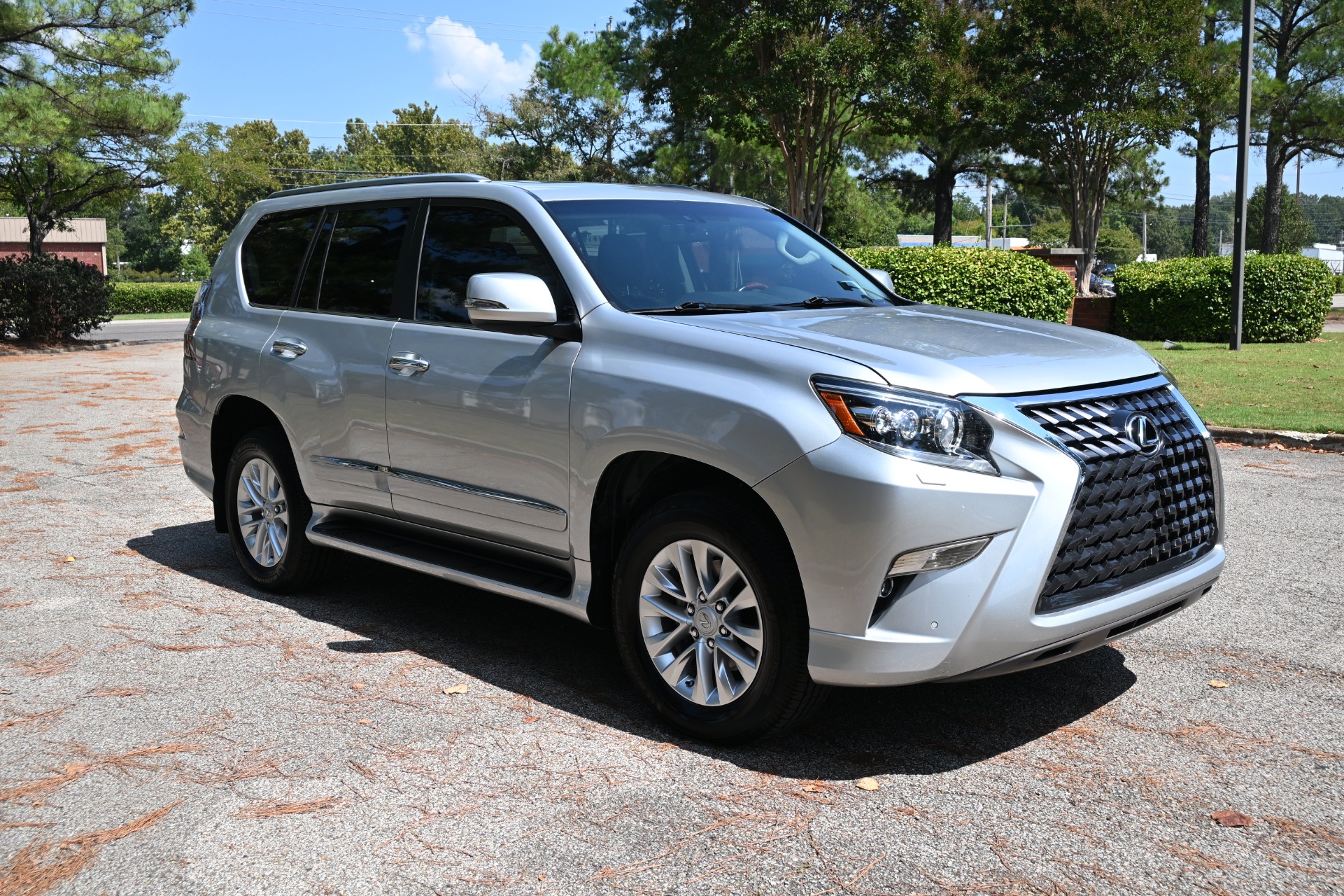 lexus gx 2017 JTJBM7FX8H5177689 image lexus gx 2017 JTJBM7FX8H5177689 image