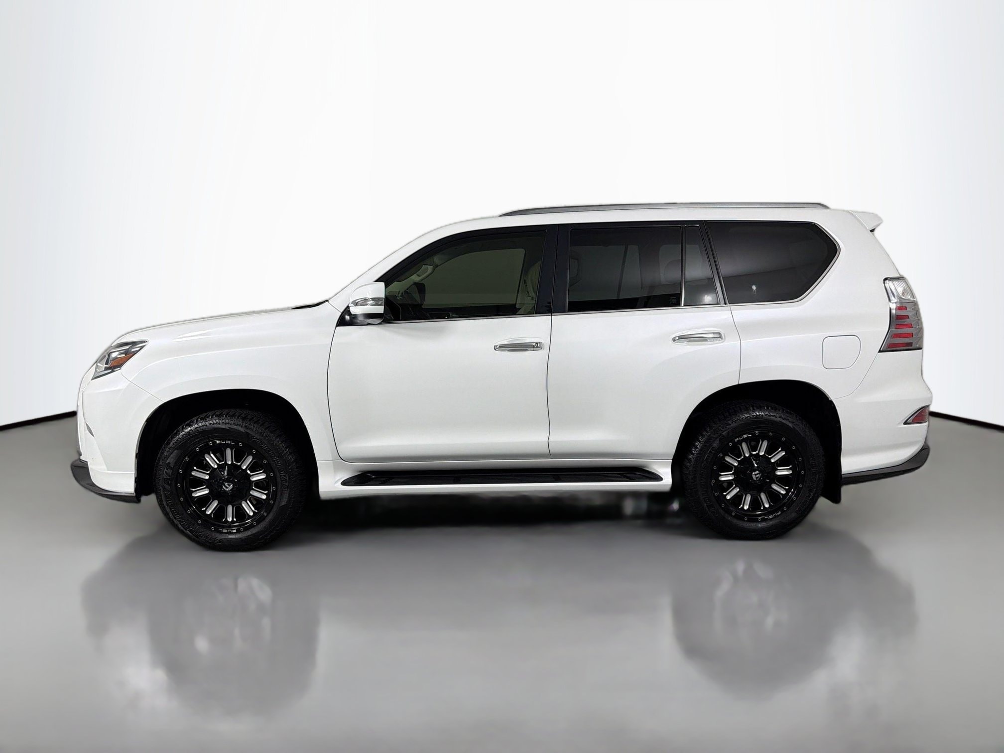 lexus gx 2020 JTJGM7BX5L5251042 image lexus gx 2020 JTJGM7BX5L5251042 image