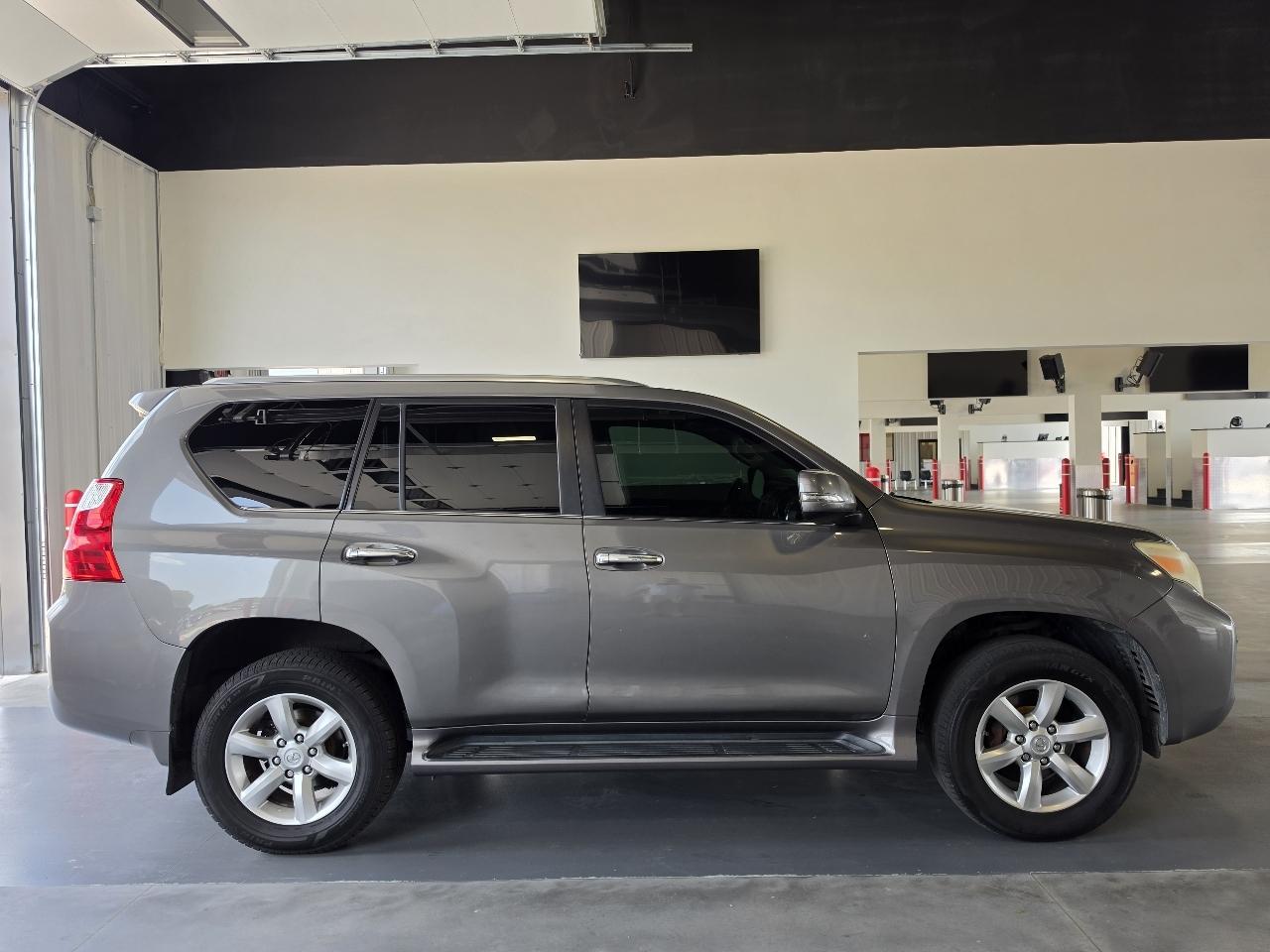 lexus gx 2010 JTJBM7FXXA5017027 image lexus gx 2010 JTJBM7FXXA5017027 image