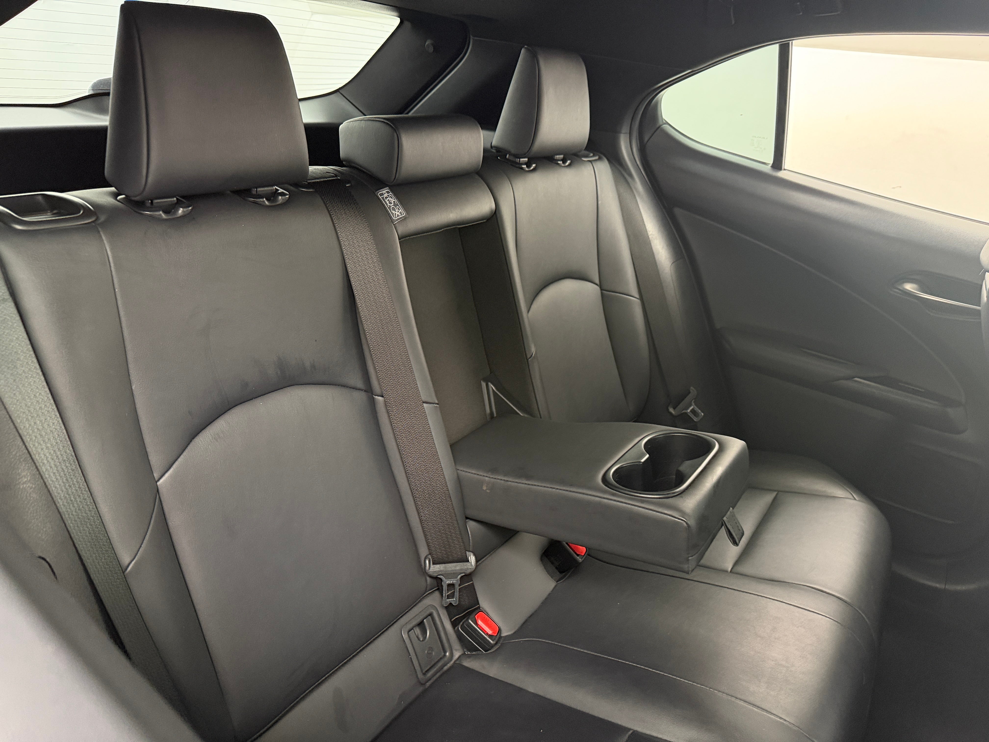 lexus ux 2019 JTHY3JBHXK2002315 image lexus ux 2019 JTHY3JBHXK2002315 image