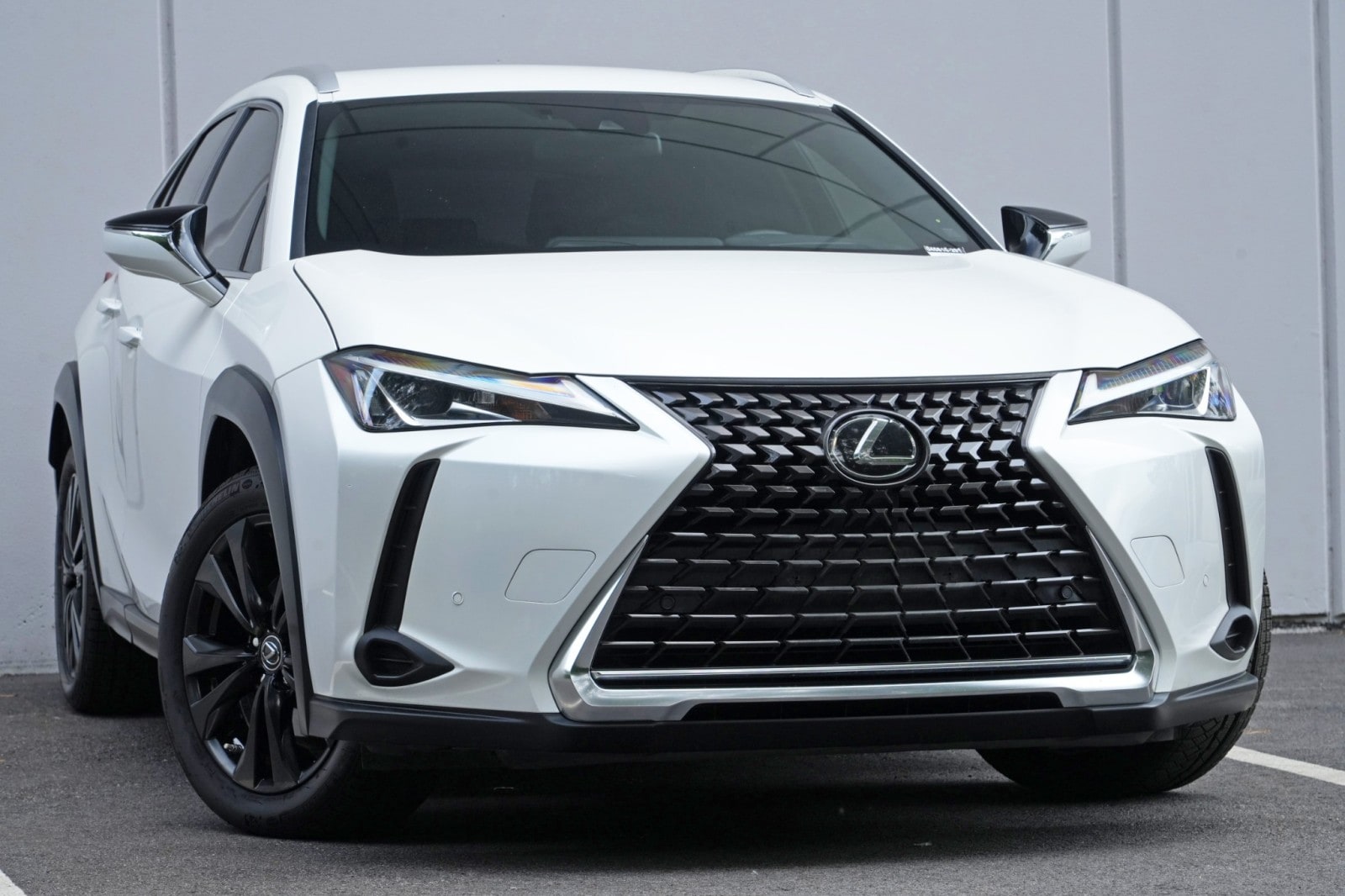lexus ux 2022 JTHX3JBH5N2045816 image lexus ux 2022 JTHX3JBH5N2045816 image