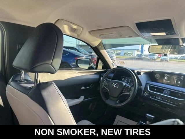 lexus ux 2022 JTHX3JBH8N2049486 image lexus ux 2022 JTHX3JBH8N2049486 image
