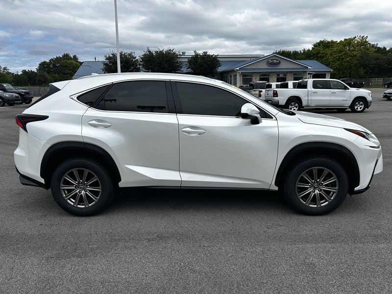 lexus nx 2019 JTJYARBZ1K2157105 image