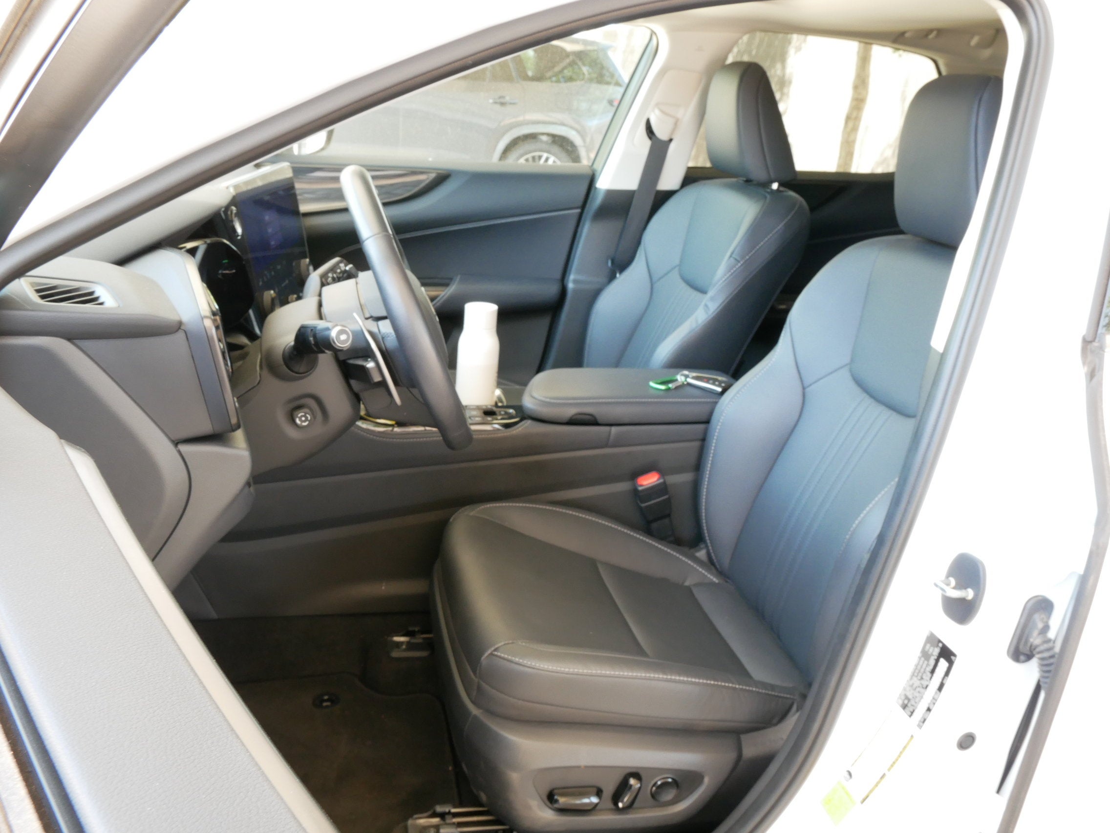 lexus nx 2026 2T2GGCEZ2TC100383 image lexus nx 2026 2T2GGCEZ2TC100383 image