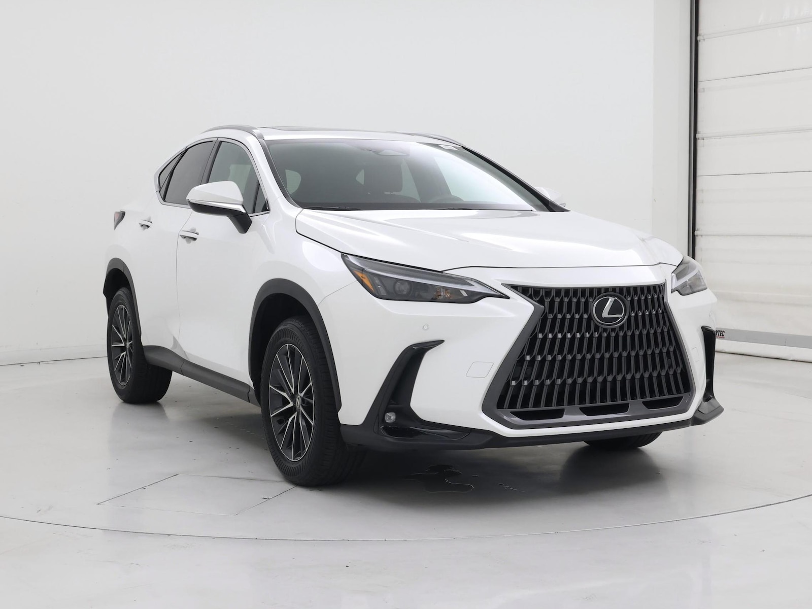 lexus nx 2024 2T2GDCAZ1RC010777 image lexus nx 2024 2T2GDCAZ1RC010777 image
