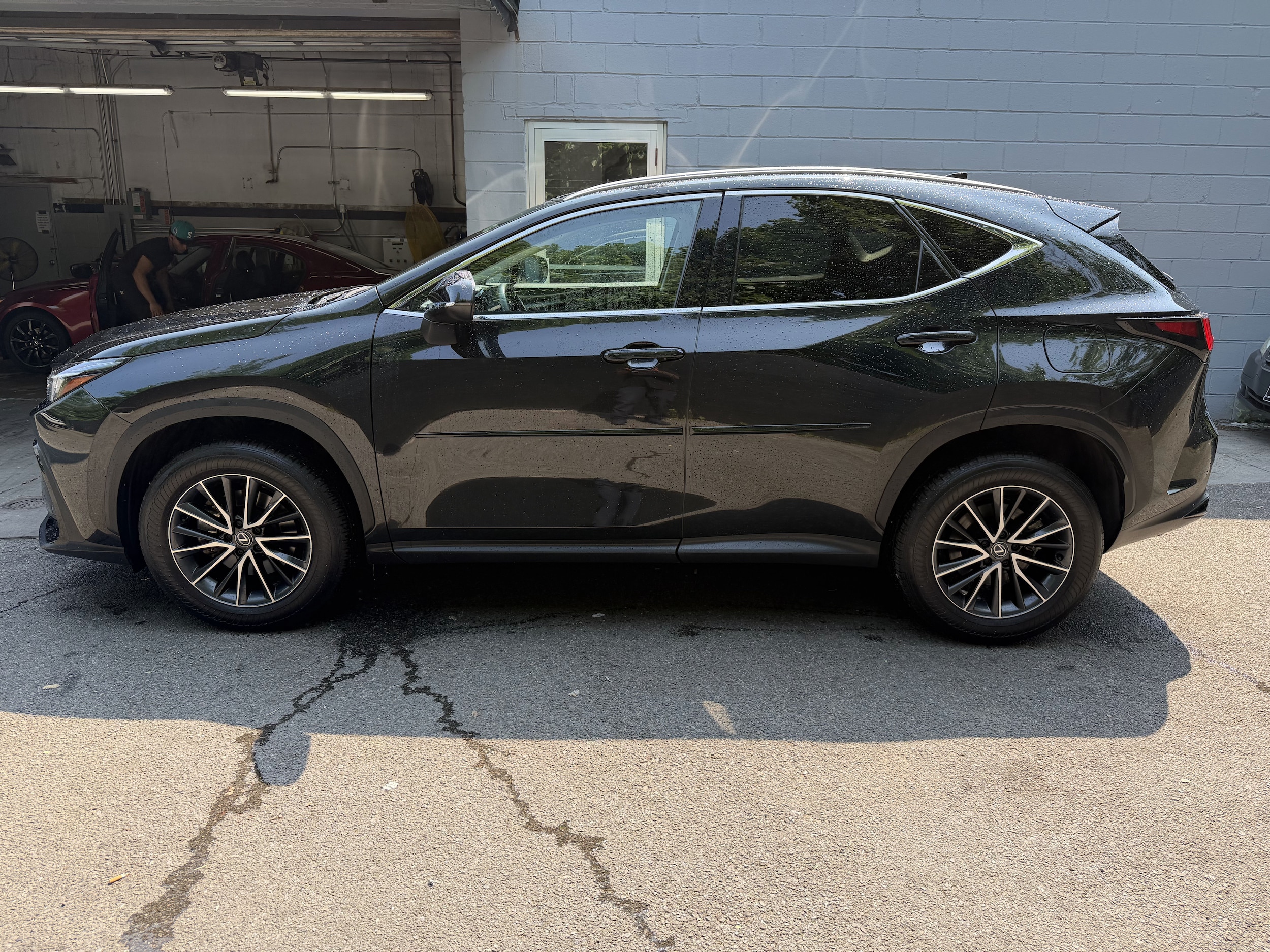 lexus nx 2024 2T2GGCEZ8RC037587 image lexus nx 2024 2T2GGCEZ8RC037587 image