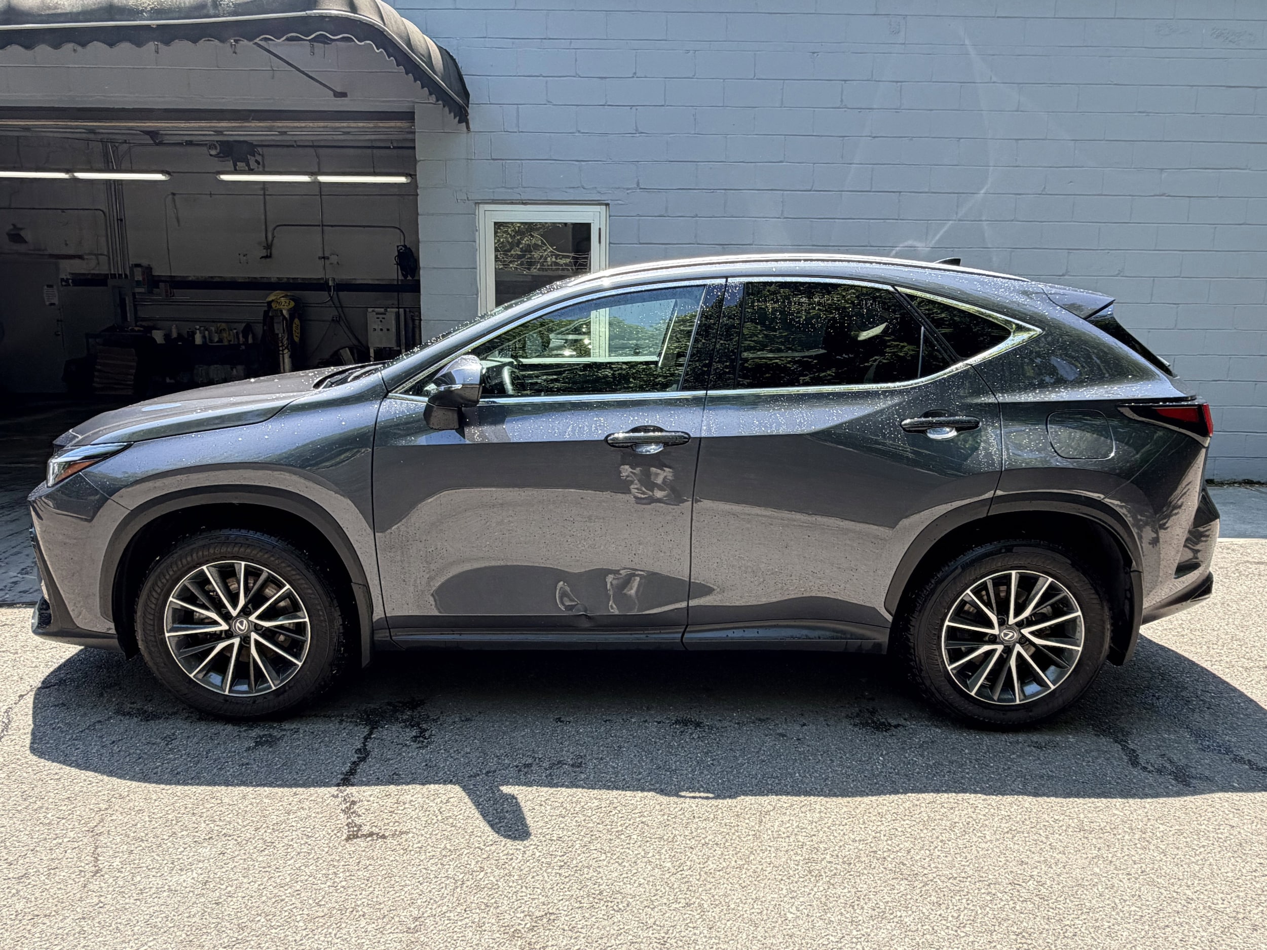 lexus nx 2025 2T2GGCEZ5SC079530 image lexus nx 2025 2T2GGCEZ5SC079530 image