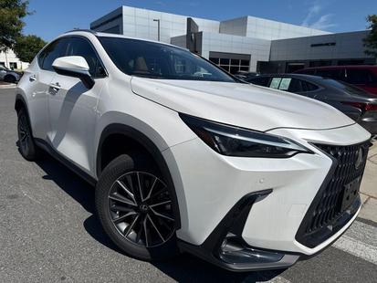 lexus nx 2025 2T2GGCEZ5SC093038 image