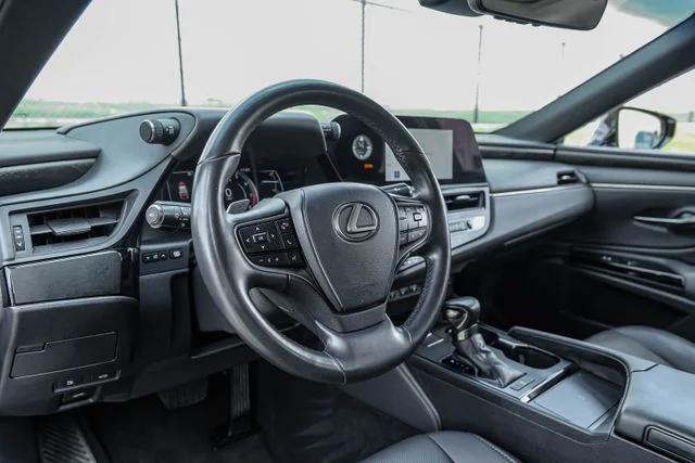 lexus es 2023 58ADZ1B13PU139971 image lexus es 2023 58ADZ1B13PU139971 image