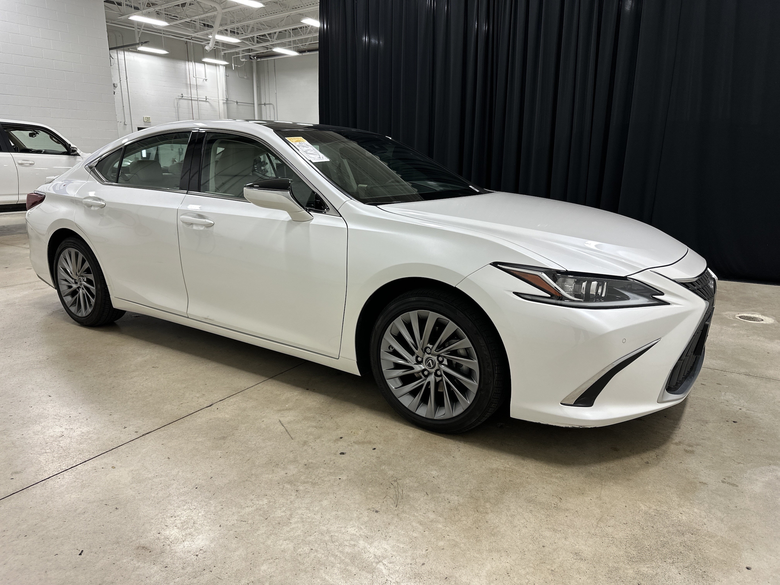 lexus es 2023 58AEZ1B18PU150758 image lexus es 2023 58AEZ1B18PU150758 image