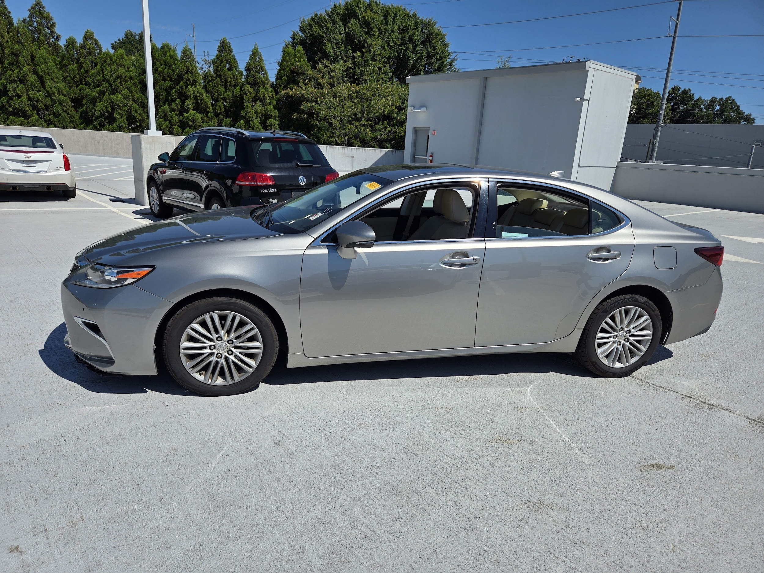 lexus es 2016 58ABK1GG3GU020035 image lexus es 2016 58ABK1GG3GU020035 image