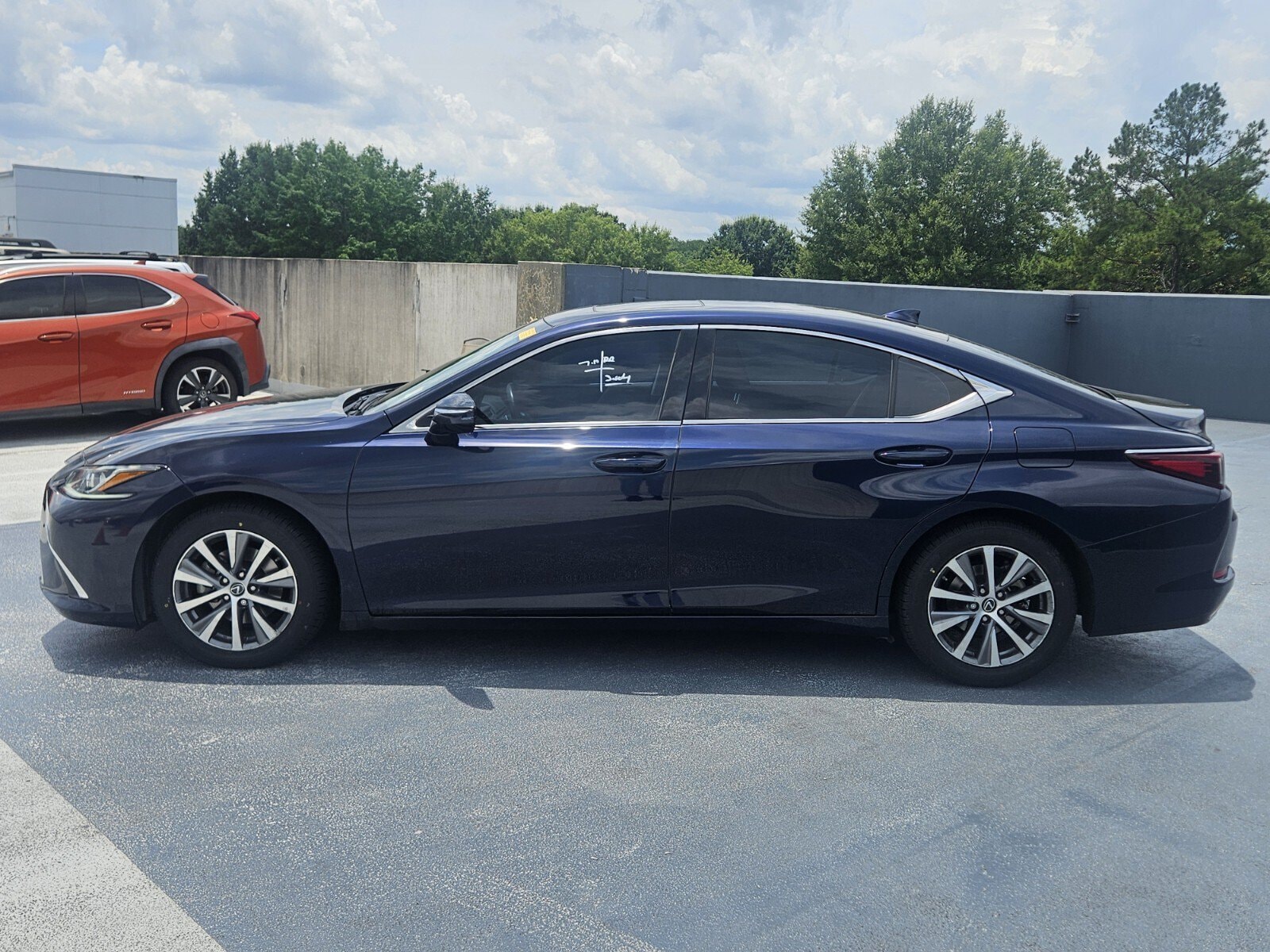 lexus es 2019 58ABZ1B19KU012500 image lexus es 2019 58ABZ1B19KU012500 image