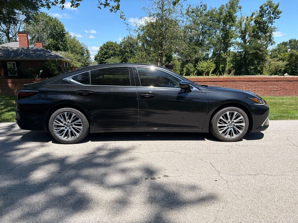 lexus es 2019 58ABZ1B10KU017763 image lexus es 2019 58ABZ1B10KU017763 image