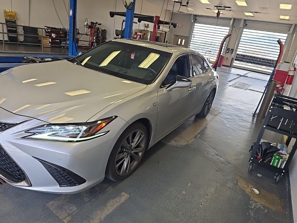 lexus es 2019 58ABZ1B13KU010533 image lexus es 2019 58ABZ1B13KU010533 image